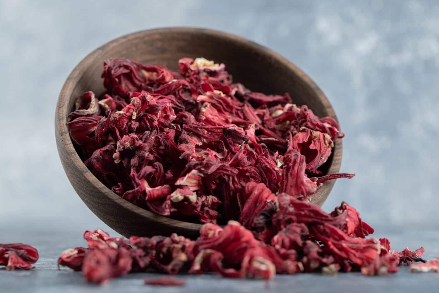 Tisane d’hibiscus : ses 3 propriétés santé